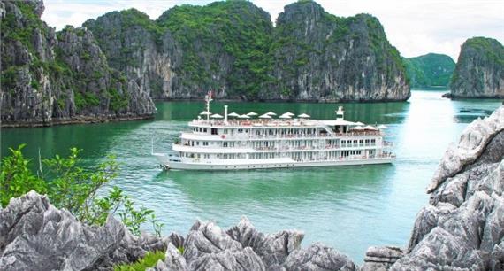 Du thuyền Âu Cơ Hạ Long